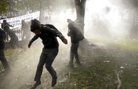 В Чили полиция силой разогнала недовольных школьников