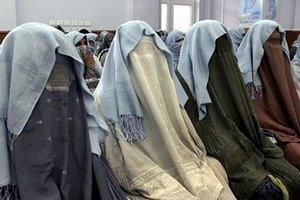 Отец 90 детей берет 18-ю жену, чтобы с ней "дойти до сотни"