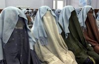 Отец 90 детей берет 18-ю жену, чтобы с ней "дойти до сотни"