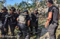 Наслідки ракетного удару по житловому сектору Кривого Рогу: є жертви та поранені (оновлено)