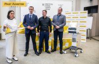 Фонд Рината Ахметова передал Минздраву оборудование для спасения больных от осложнений коронавируса