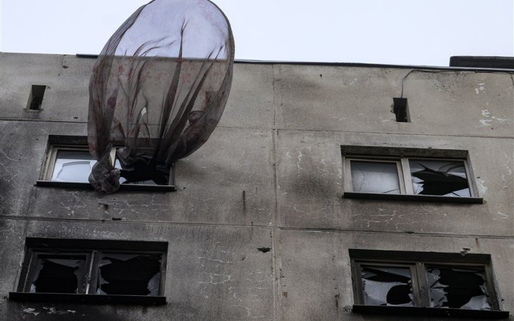 Пожежа в окупованому Маріуполі забрала життя двох людей, п'ятеро з опіками перебувають у лікарні