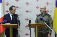 Франція продовжить постачати Україні зброю та боєприпаси (доповнено)