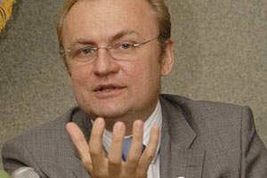 Львов подарил Одессе льва
