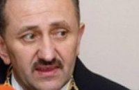 Зварич подал в суд 2 иска против Президента