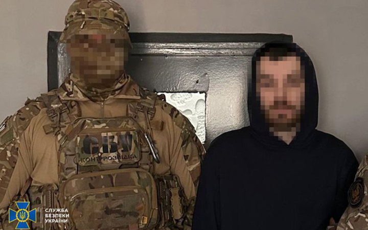 У Запоріжжі агент ФСБ після затримання намагався "навести" російський дрон на СІЗО, щоб утекти 
