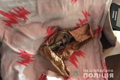 Одессит выбросил из окна многоэтажки боевой снаряд, чтобы скрыть его от полиции