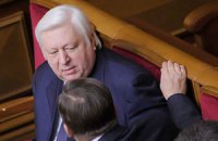 Янукович не хочет подменять собой Пшонку