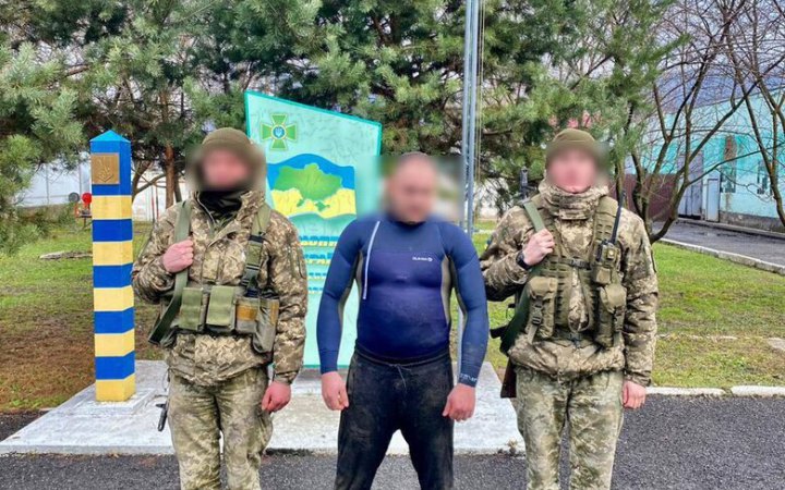 Двоє ухилянтів у гідрокостюмах намагалися потрапити до Румунії через Тису