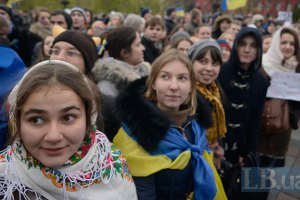 15 тыс. студентов пикетируют управление ГАИ во Львове