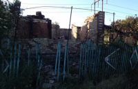 Из-за обстрелов боевиков сгорело 9 жилых домов в Пивденном