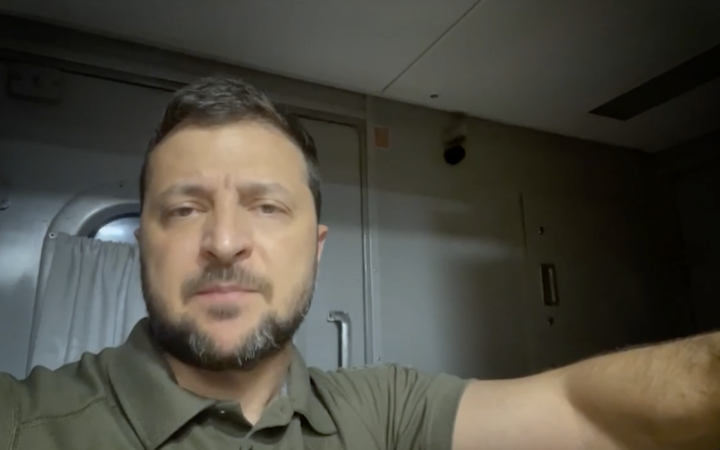 Посадовці повинні робити більше, ніж можливо, щоб у воєнних умовах гарантувати людям нормальний рівень життя, - Зеленський