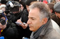 Посол Франции намерен встретиться с Луценко и Иващенко 