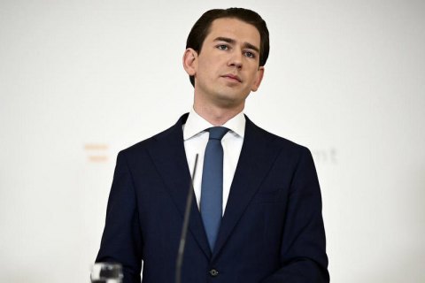 Австрійський прем'єр Курц склав повноваження через корупційний скандал