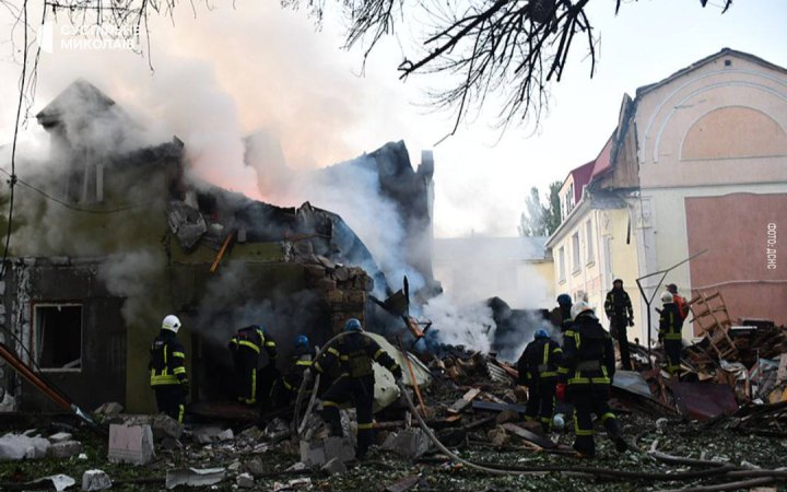 Увечері ворог знову обстріляв Миколаїв