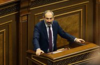 ​По призыву Пашиняна жители Еревана начали блокировать здания судов 
