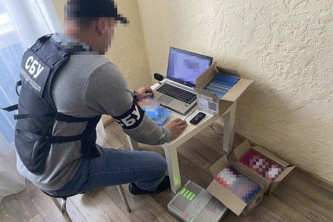 СБУ ликвидировала ботоферму, которая работала на срыв программы вакцинации в Украине
