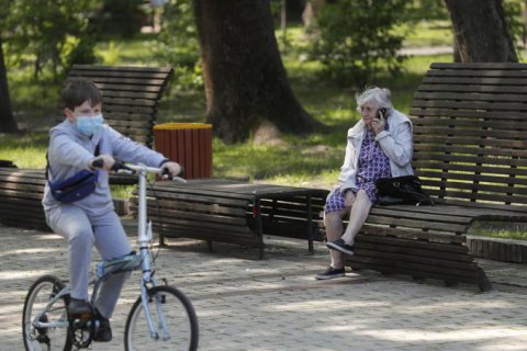 Вся Украина перешла в "зеленую" карантинную зону