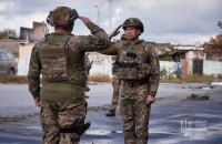 Збереження поставок зброї в Україні є нагальною проблемою, – Командувач Сухопутних військ
