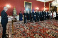 Новий канцлер Австрії Бригіта Бірляйн склала присягу
