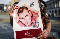 Сенцов просить не поширювати чуток про його смерть, - адвокат