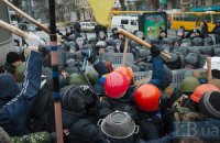 МВС: Кількість постраждалих правоохоронців сягнула 100 (оновлено)