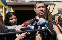 Суд не дал адвокату Тимошенко времени и взялся за Шандру