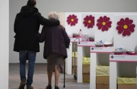 Чи можуть вакциновані переносити коронавірус? 