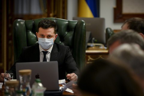 Зеленский поручил министру обороны разработать план комплектации ВСУ новым вооружением