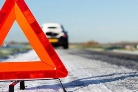 В Днепре столкнулись легковушки, среди пострадавших - дети