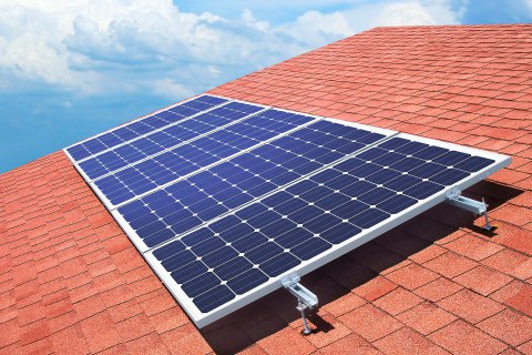 Українські газорозподільні станції терміново обладнають сонячними панелями, щоб забезпечити резервне живлення, - ГТС
