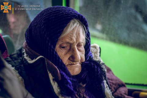 В нескольких областях Украины сегодня возобновляется эвакуация мирных жителей