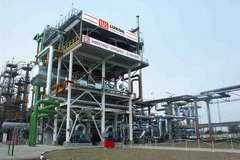 ​Калушский "Карпатнефтехим" возобновил работу после пятилетнего простоя
