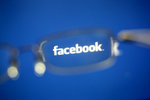Британский парламент изъял внутренние файлы Facebook