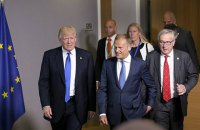 Трамп и Юнкер договорились о разрядке напряжения в торговых отношениях США и ЕС