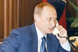 Янукович поздравил Путина с днем рождения