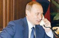 Янукович поздравил Путина с днем рождения