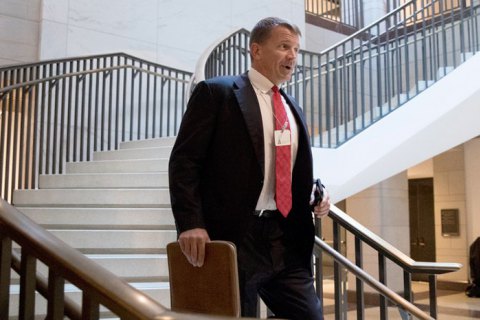 Бывший неофициальный советник Трампа хотел создать частную армию в Украине, - СМИ