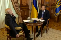 Интервью Януковича Коротичу покажут три канала 