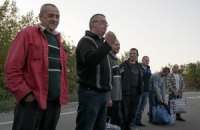 Из плена освобождены 12 украинских военных, - Порошенко