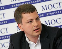 Коммунисты двумя руками "за" придание русскому языку статуса государственного