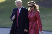 Дональд і Меланія Трамп анонсували вихід книг