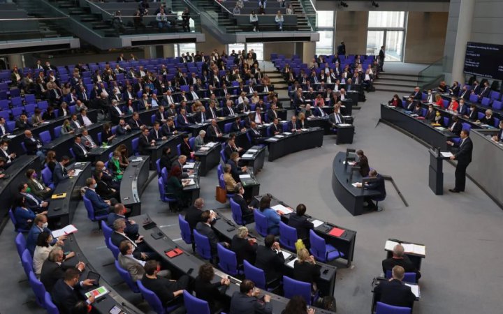 МВС Німеччини заявило про зростання загрози атак безпілотників на Бундестаг