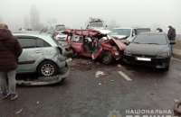 На выезде из Одессы из-за тумана произошло три ДТП с участием 17 машин