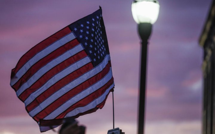 Сенат США підтримав законопроєкт щодо ленд-лізу Україні, який значно спрощує постачання озброєння
