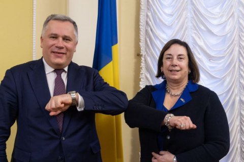 Жовква и глава представительства НАТО в Украине говорили о саммите в Мадриде 