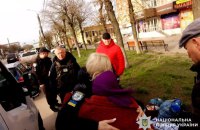 "Білі Янголи" вивезли з Сумщини вісьмох літніх людей