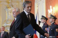 В Чехии задержали россиянина по подозрению в нападении на дом министра обороны