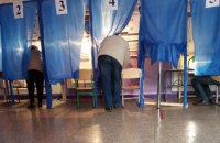 У Сумах виявили численні спроби проголосувати за межами кабінок