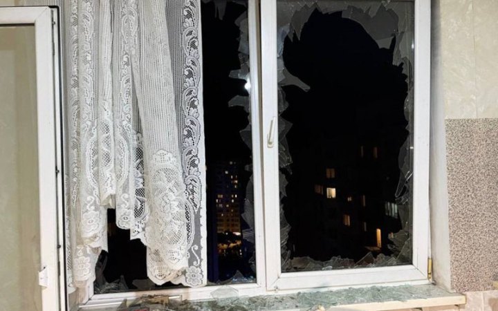 На Одещині росіяни атакували дронами багатоповерхівку і сумермаркет